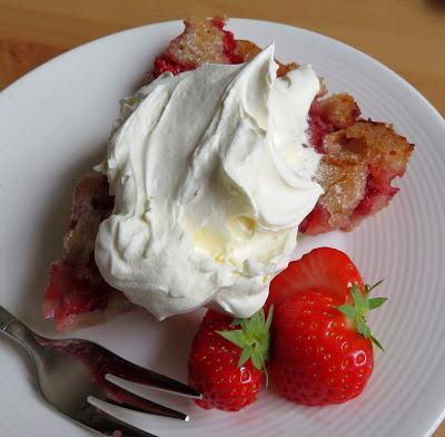 Strawberry Cake Pie