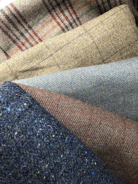 Sometimes Distractions are Good Sometimes Distractions are Good