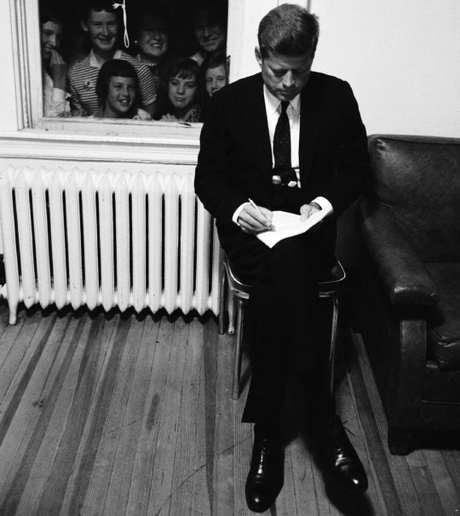 Sometimes Distractions are Good Sometimes Distractions are Good