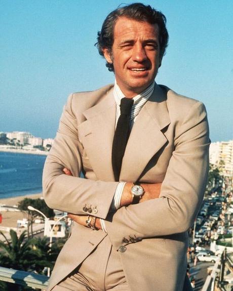 Sometimes Distractions are Good Sometimes Distractions are Good