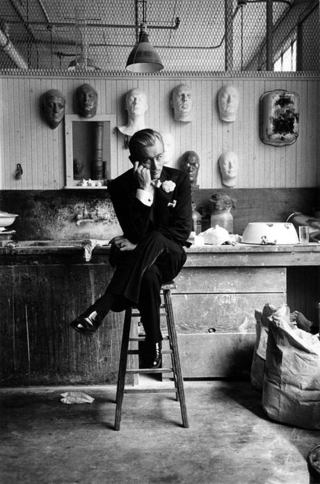 Sometimes Distractions are Good Sometimes Distractions are Good