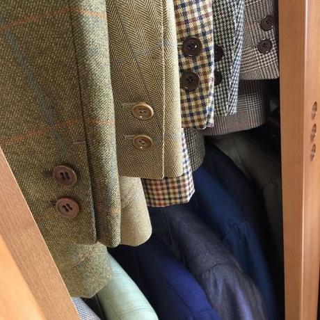 Sometimes Distractions are Good Sometimes Distractions are Good