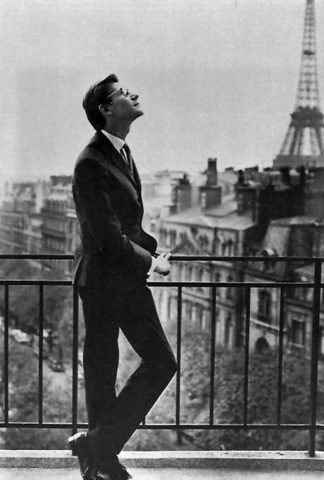 Sometimes Distractions are Good Sometimes Distractions are Good