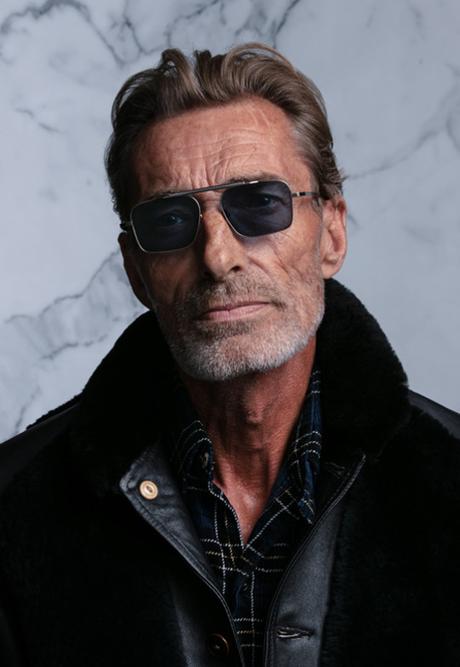 Sometimes Distractions are Good Sometimes Distractions are Good