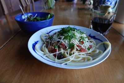 Bucatini al Tonno e Olive