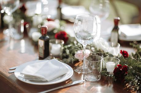 whimsical-intimate-wedding-tuscany-rustic-details_16x