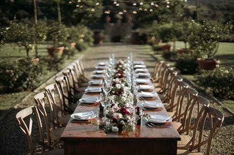 whimsical-intimate-wedding-tuscany-rustic-details_16