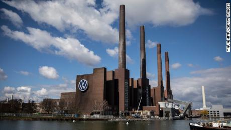 Volkswagen apologizes for racist Instagram ad Volkswagen apologizes for racist Instagram ad