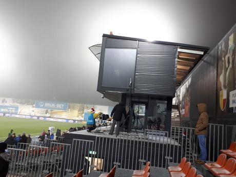 Śmieszne Historie o Piłce Nożnej w Polsce: Introducing Bruk-Bet Termalica Nieciecza, Europe’s Smallest Ever Top Flight Football Club Śmieszne Historie o Piłce Nożnej w Polsce: Introducing Bruk-Bet Termalica Nieciecza, Europe’s Smallest Ever Top Flight Football Club