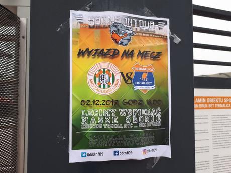 Śmieszne Historie o Piłce Nożnej w Polsce: Introducing Bruk-Bet Termalica Nieciecza, Europe’s Smallest Ever Top Flight Football Club Śmieszne Historie o Piłce Nożnej w Polsce: Introducing Bruk-Bet Termalica Nieciecza, Europe’s Smallest Ever Top Flight Football Club