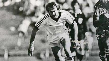 Foreign Footballers Who Were at Northern Irish Clubs and Went to the World Cup (Non-Irish) Foreign Footballers Who Were at Northern Irish Clubs and Went to the World Cup (Non-Irish)