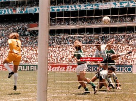 Foreign Footballers Who Were at Northern Irish Clubs and Went to the World Cup (Non-Irish) Foreign Footballers Who Were at Northern Irish Clubs and Went to the World Cup (Non-Irish)