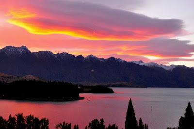 IN NEW ZEALAND DURING THE COVID-19 PANDEMIC,  Part 3: QUEENSTOWN, Guest post by Caroline Hatton