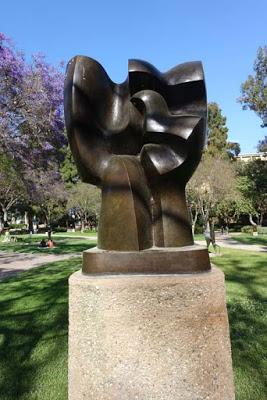 UCLA SCULPTURE GARDEN: A Fresh Air Art Museum in the Middle of Los Angeles