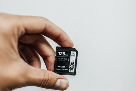7 Effective Tips to Avoid SD Card Problems & Corruption