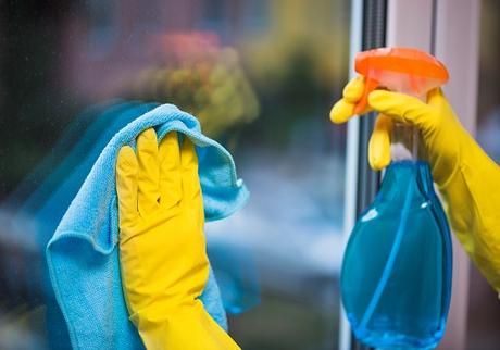 DIY Window Cleaning Hacks for Your New Home