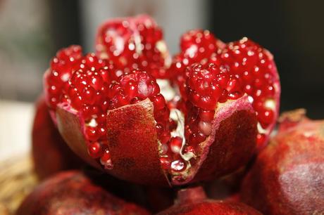 Everything You need to know about health benefits of pomegranate