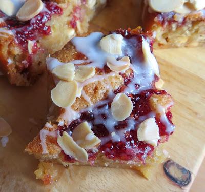 Small Batch Bakewell Blondies