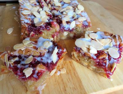 Small Batch Bakewell Blondies