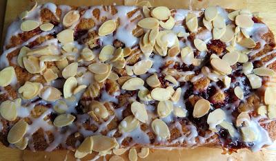 Small Batch Bakewell Blondies