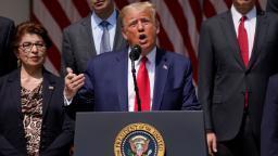 Donald Trump’s historically strong with his base, and that’s his problem Donald Trump’s historically strong with his base, and that’s his problem
