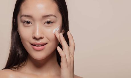 6 Tips for Taming Your Brows at Home 6 Tips for Taming Your Brows at Home