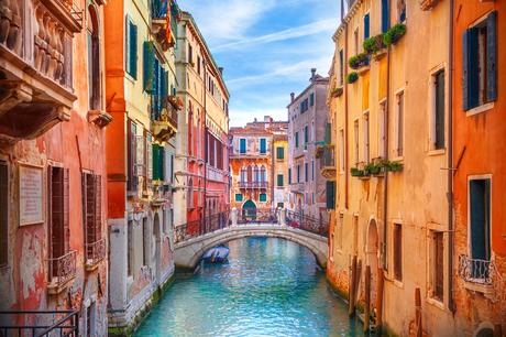 How To Transfer Money To Italy to Fund Your Overseas Home