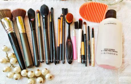 Tips to Wash Your favorite Makeup Brushes