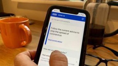 Coronavirus: Ministers consider NHS contact-tracing app rethink Coronavirus: Ministers consider NHS contact-tracing app rethink