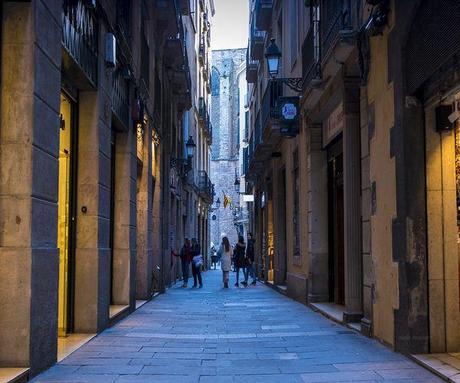 De-escalation in Spain: An update on Barcelona