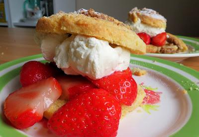 Pecan Swirl Strawberry Shortcakes