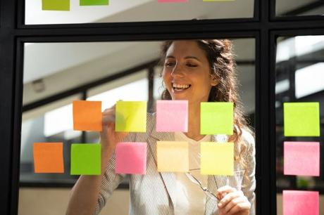 4 Ways To Make Monday Feel Like Friday – Work It Daily 4 Ways To Make Monday Feel Like Friday – Work It Daily