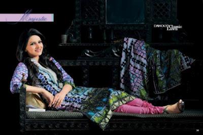 Pakistani Fashion Model and Actress Saba Qamar Full Profile 2012