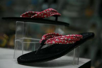 Glitz Footwear Collection 2012 For Men & Women