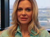 Video: Kristin Bauer Straten Answers Questions UInterview.com