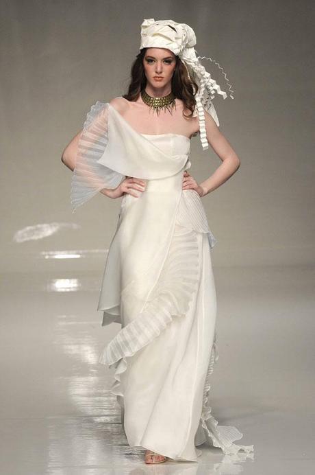 Victoria Kyriakides wedding dress ideas (4)