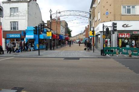 Walworth Road - East Street Market Crossing and Entrance