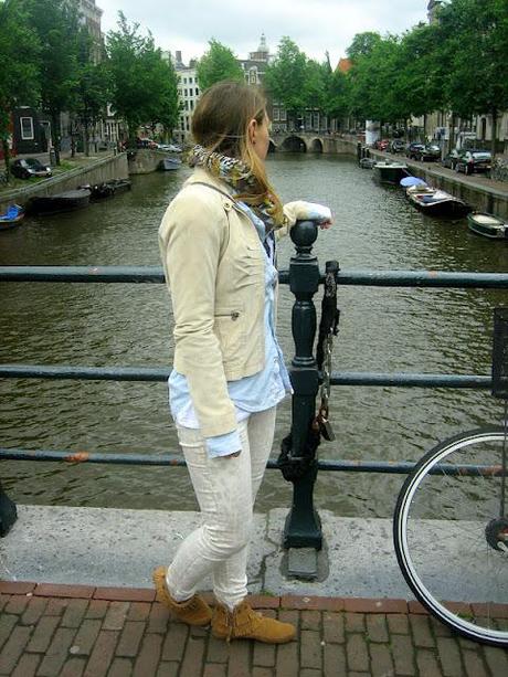 Outfit: Enjoying Amsterdam