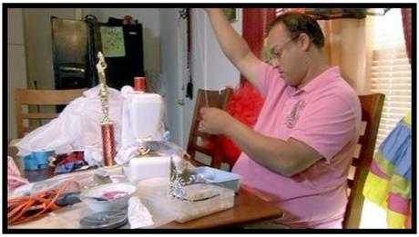 Toddlers & Tiaras: Sometimes It Takes More Than A Crazy Pageant Mom To Win The Crown. A Father’s Day Salute, Because Someone Has To Sew The Dresses And Build Stuff. Sparkle & Spackle, Baby…It’s Your Day!