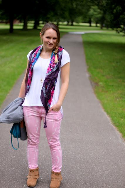 Outfit: Tie Dye in Pink
