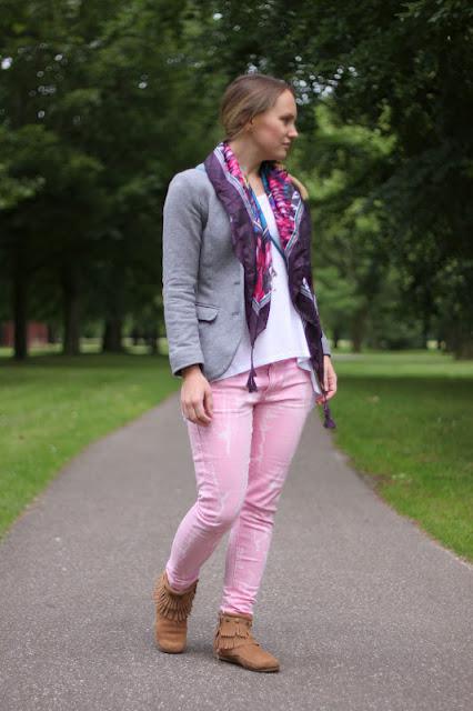 Outfit: Tie Dye in Pink