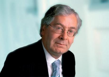 Mervyn King announces plans to help economy