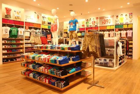 Uniqlo Philippines at the SM Mall of Asia: The Experience