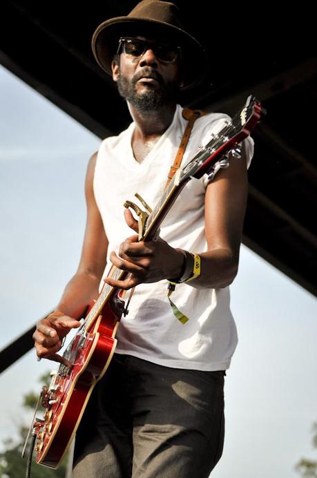 Gary Clark Jr V 2 BONNAROO 2012 PHOTOS [FESTIVAL]