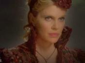 Kristin Bauer Talks About True Blood Flashback