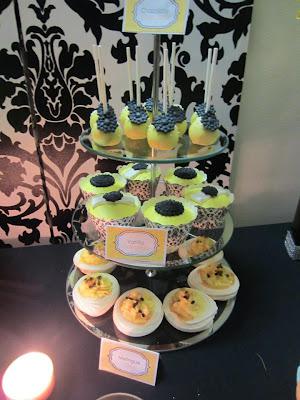 Black and Yellow Table by Cakes by Joanne Charmand