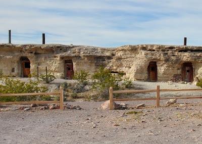 DUBLIN GULCH: ABANDONED CAVE HOMES NEAR DEATH VALLEY, CA, Guest Post by Caroline Hatton