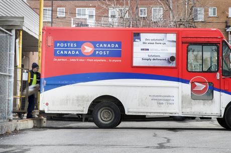 canada-post:-delays-in-parcel-deliveries-decrease