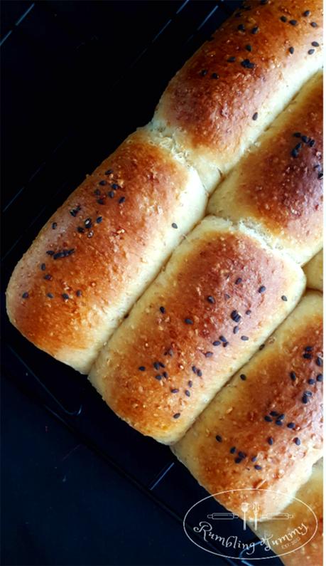 Cottony Wholemeal Milk Roll