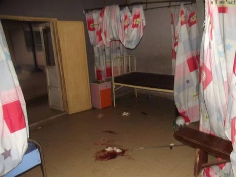 COVID-19: Tension as ‘deceased’ relative bickers over conduct of autopsy on corpse, destroys properties in Osun (PHOTOS)